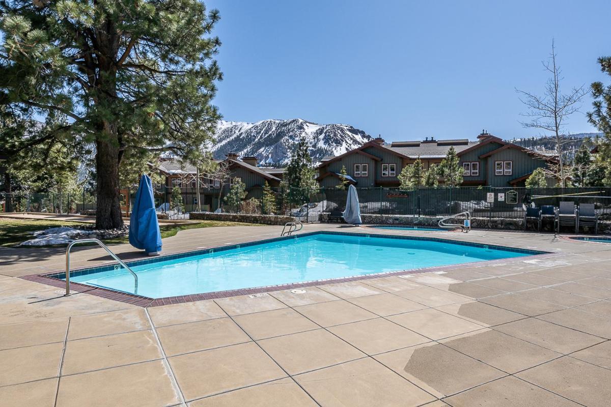 Ski In Ski Out Juniper Springs Lodge #351 Luxury Slope-Side 2 Bedrm 2 Bath End Unit! Mammoth Lakes Exterior foto